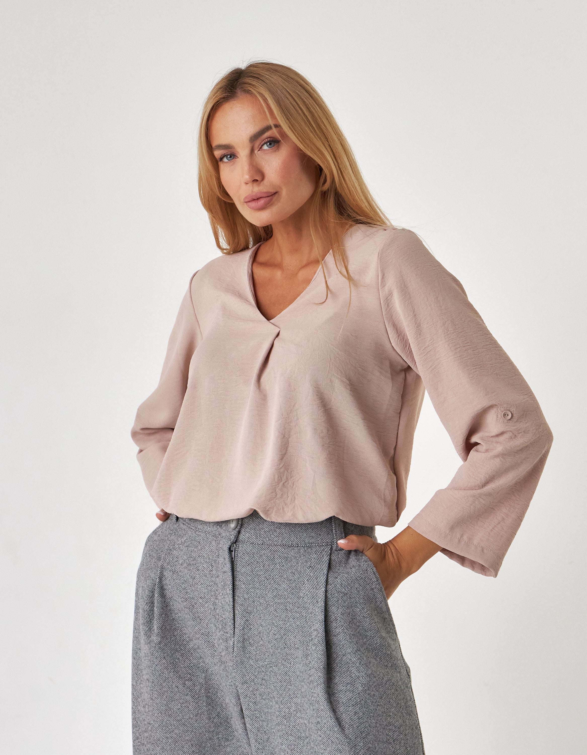 Блуза зі складкою