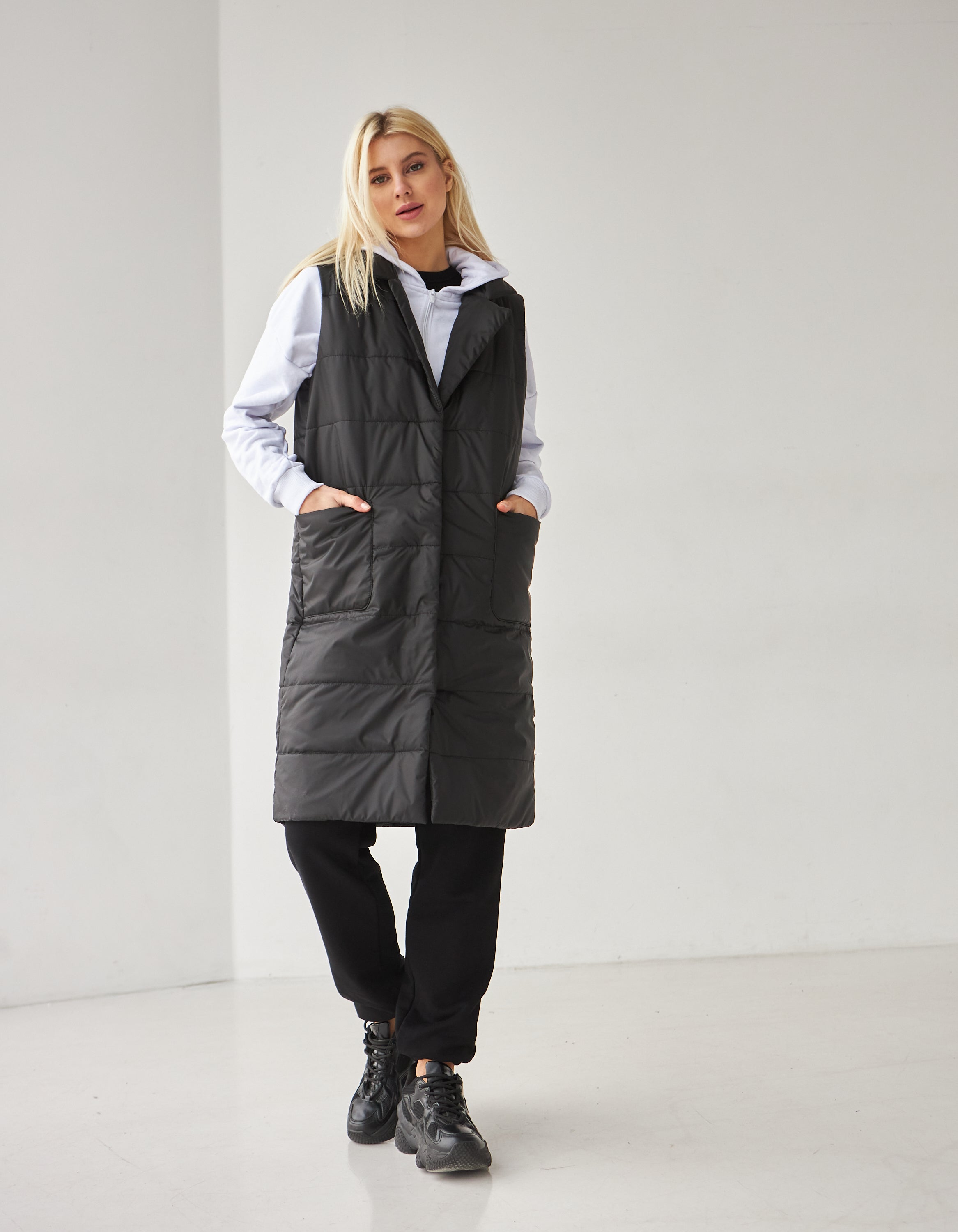 Подовжений жилет з відкладним коміром