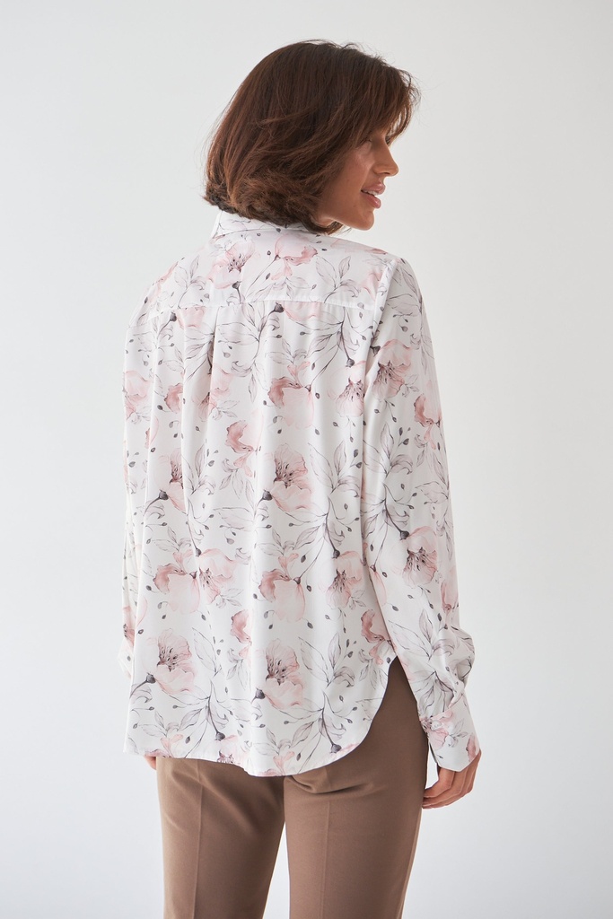 shopify_media_42826150510838.jpg