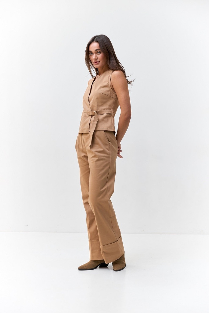 shopify_media_46697862889718.jpg